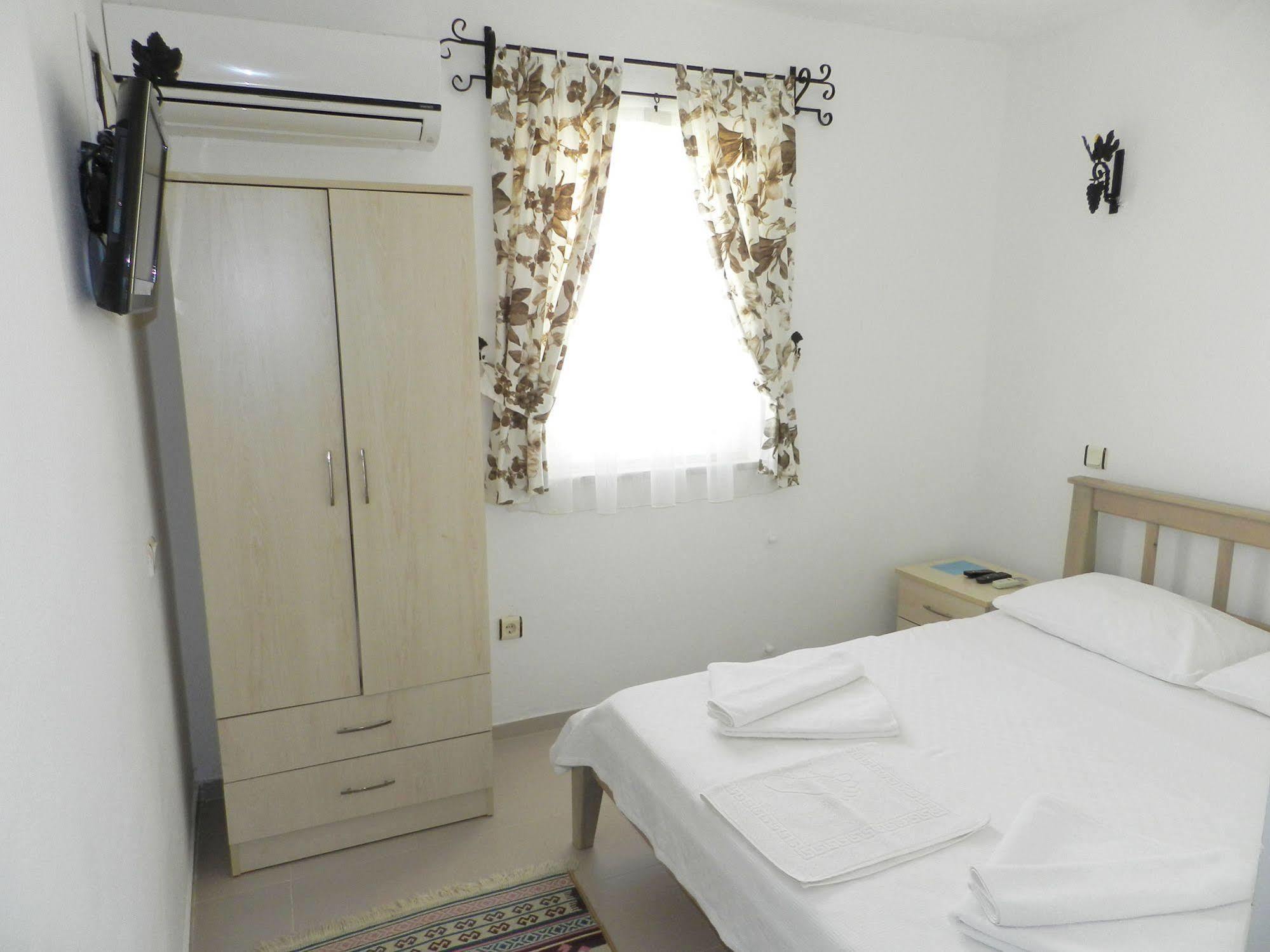 Ada Hotel Bozcaada Exterior photo